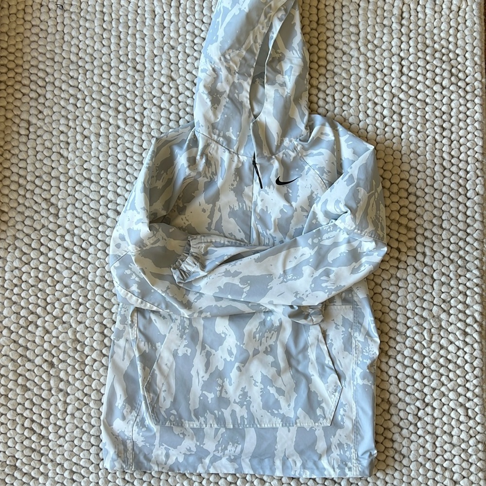 Nike golf jacket - men’s small